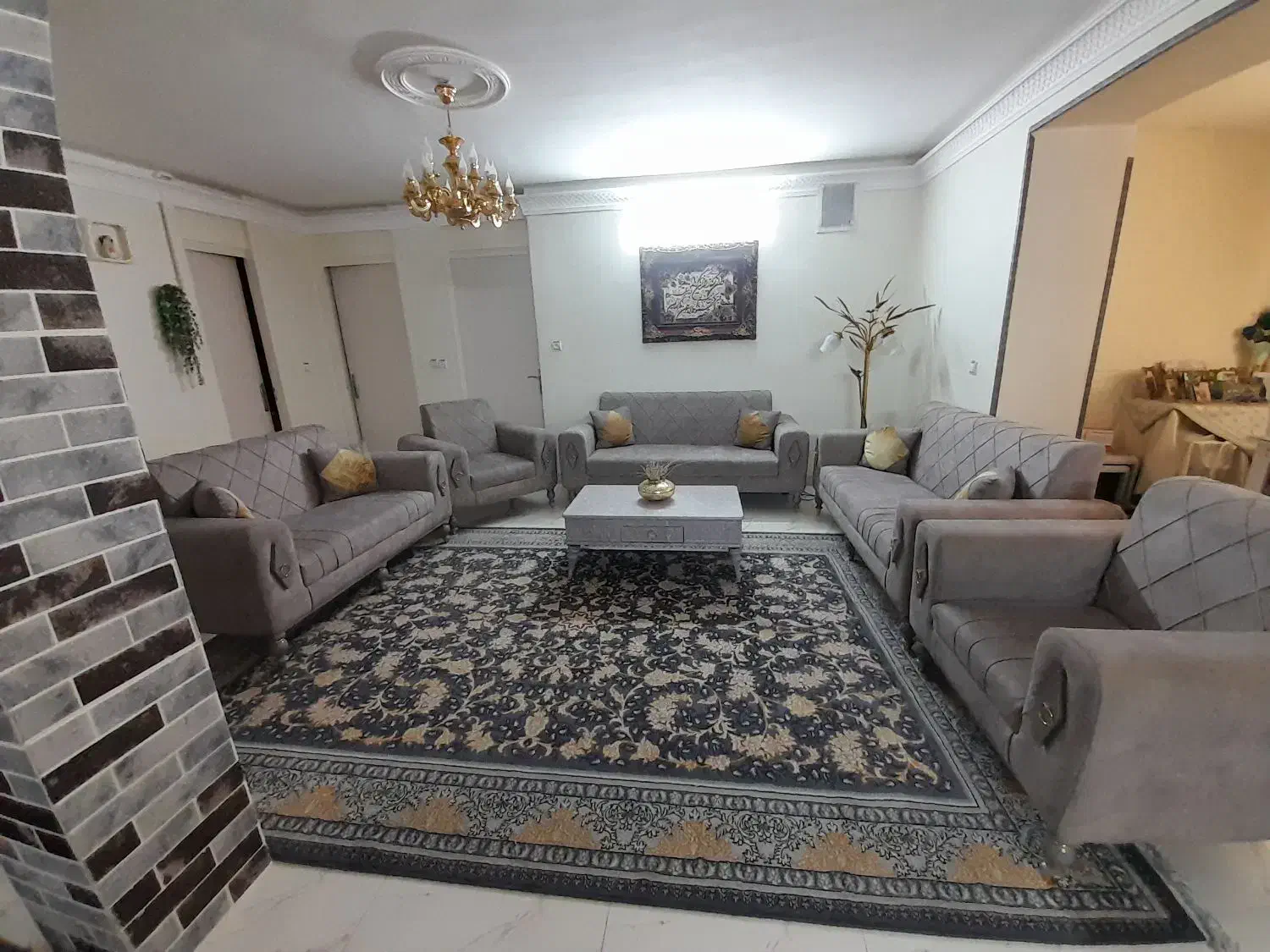 مبل راحتی طوسی|مبلمان خانگی و میز عسلی|تهران, شهمیرزادی|دیوار