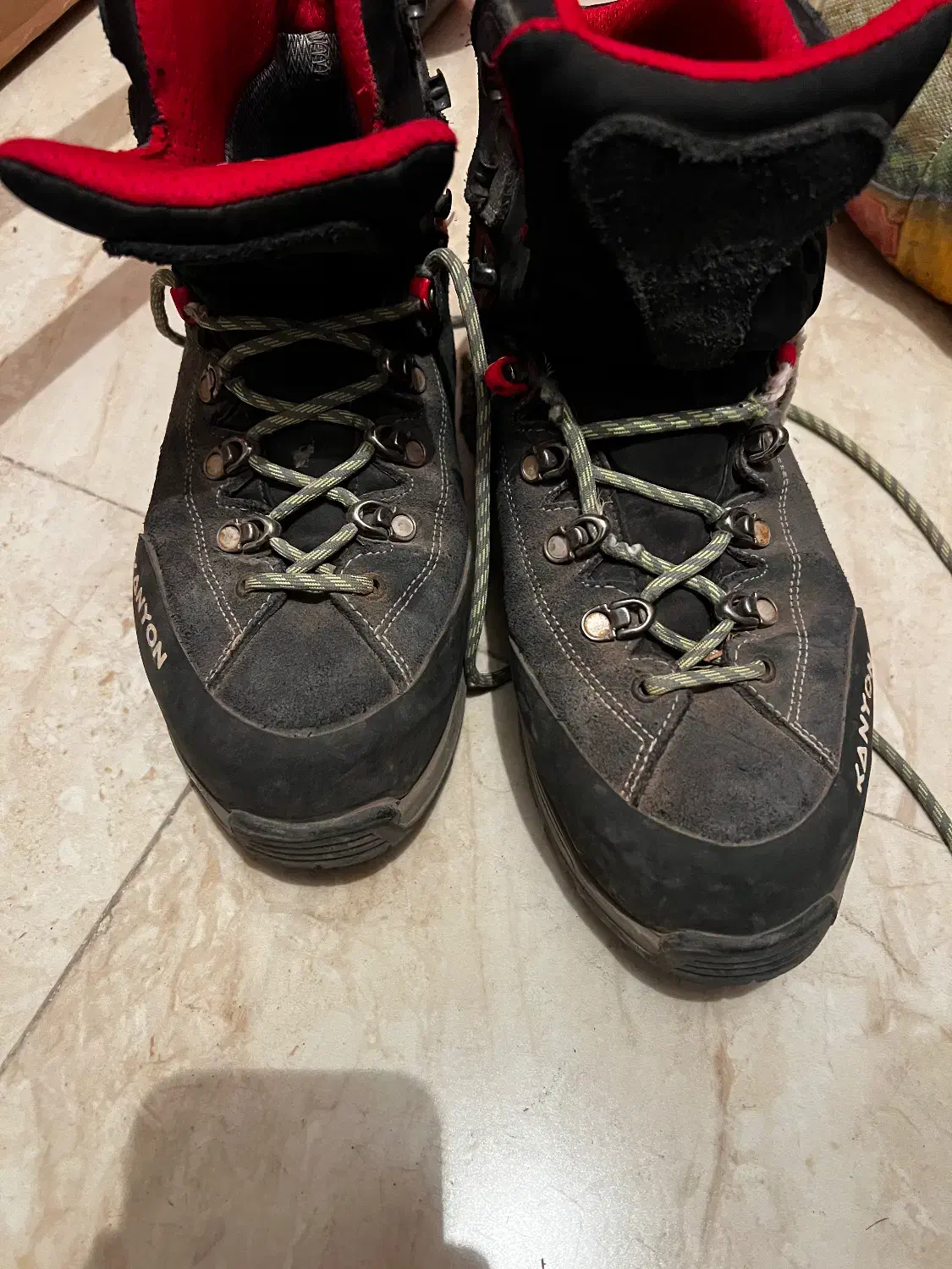 کفش کوهنوردی سایز ۴۴|کوهنوردی و کمپینگ|قزوین, |دیوار