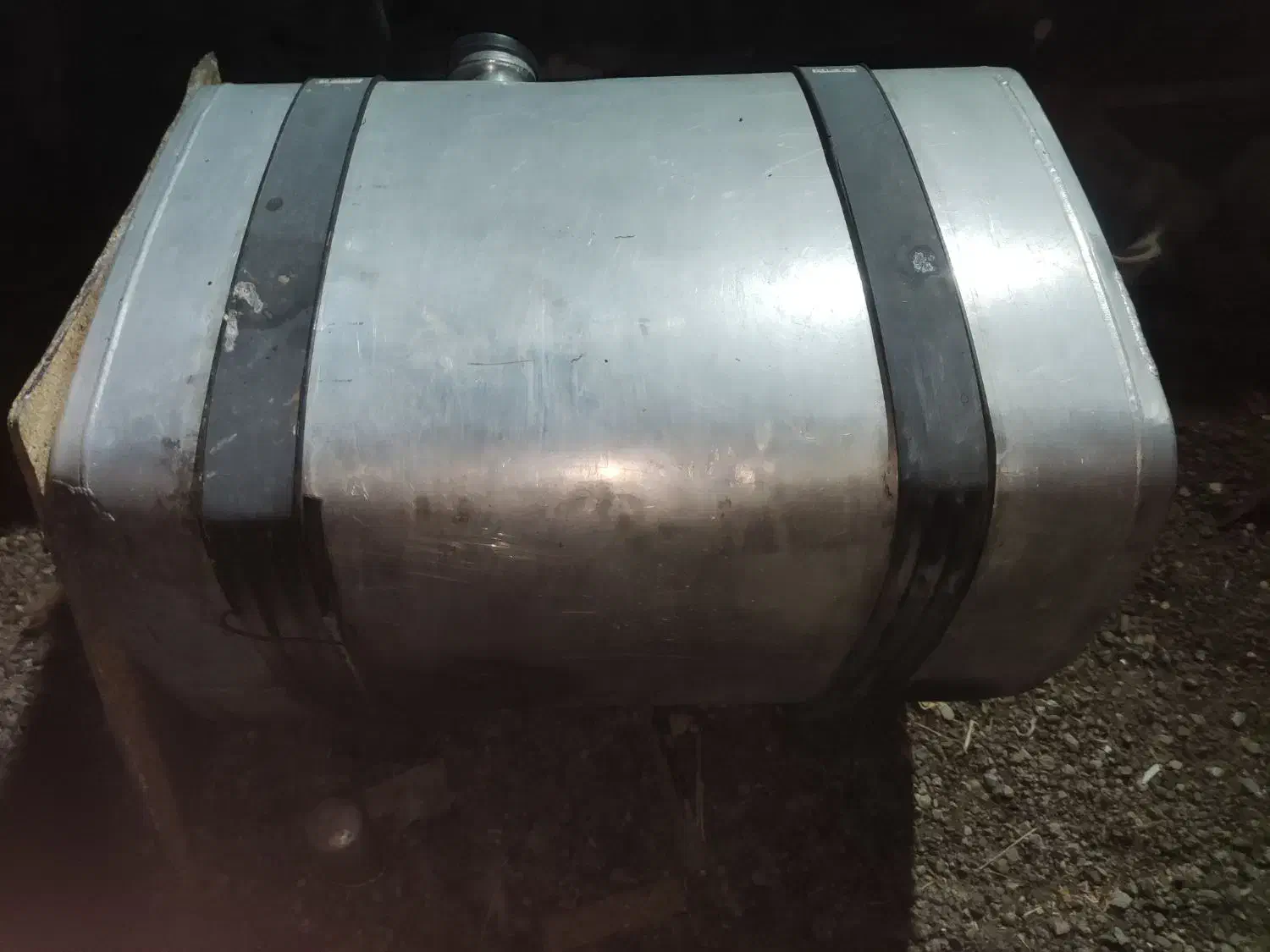 باک گازوئیل|قطعات یدکی و لوازم جانبی|باوی, |دیوار