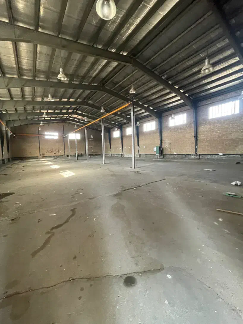 سوله صنعتی با برق۸۰۰ آمپر با جرثقیل 10تن|اجارهٔ دفتر صنعتی، کشاورزی، تجاری|ماهدشت, |دیوار