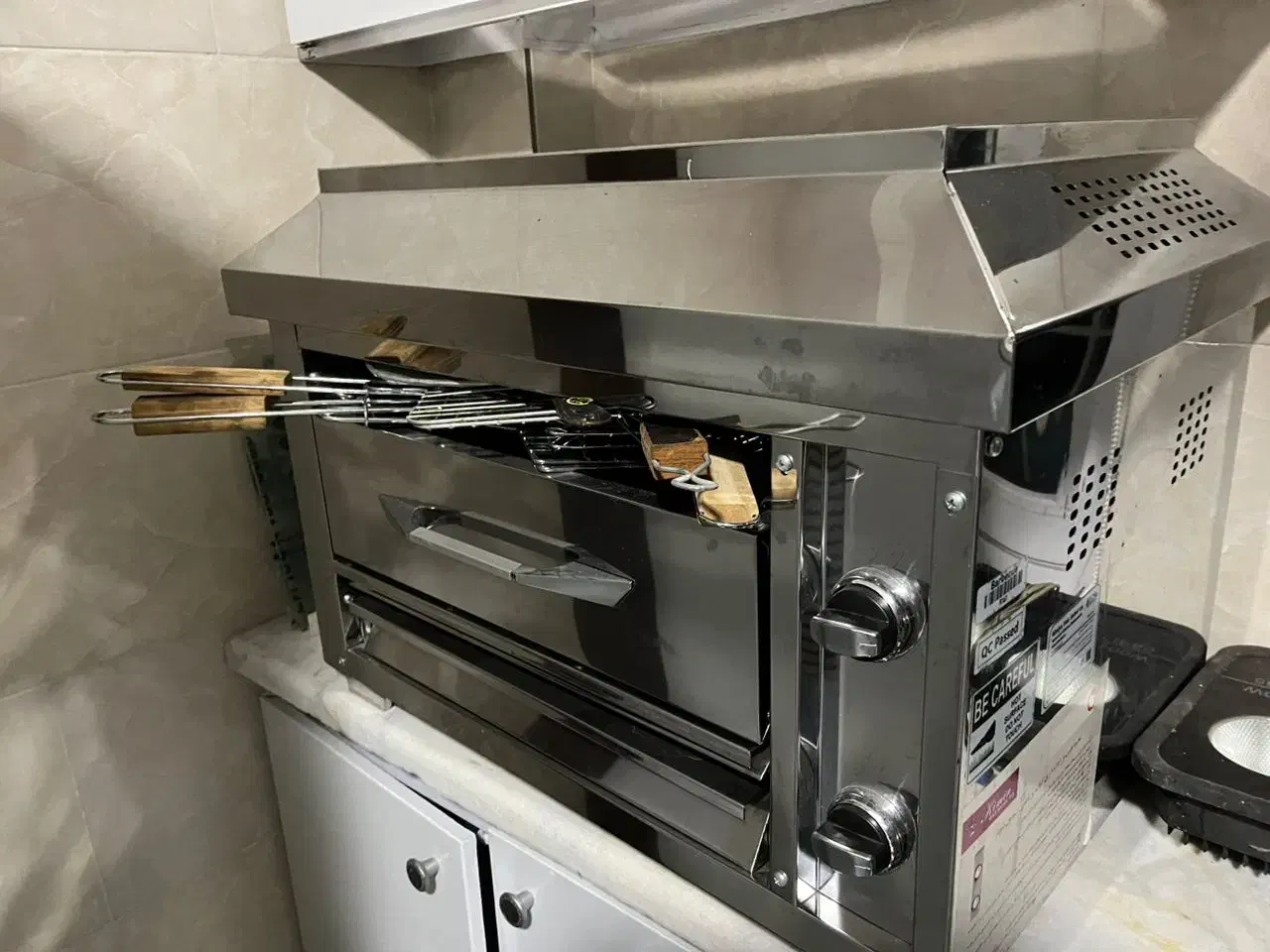 کباب پز گازی|اجاق گاز و لوازم برقی پختوپز|ساری, |دیوار