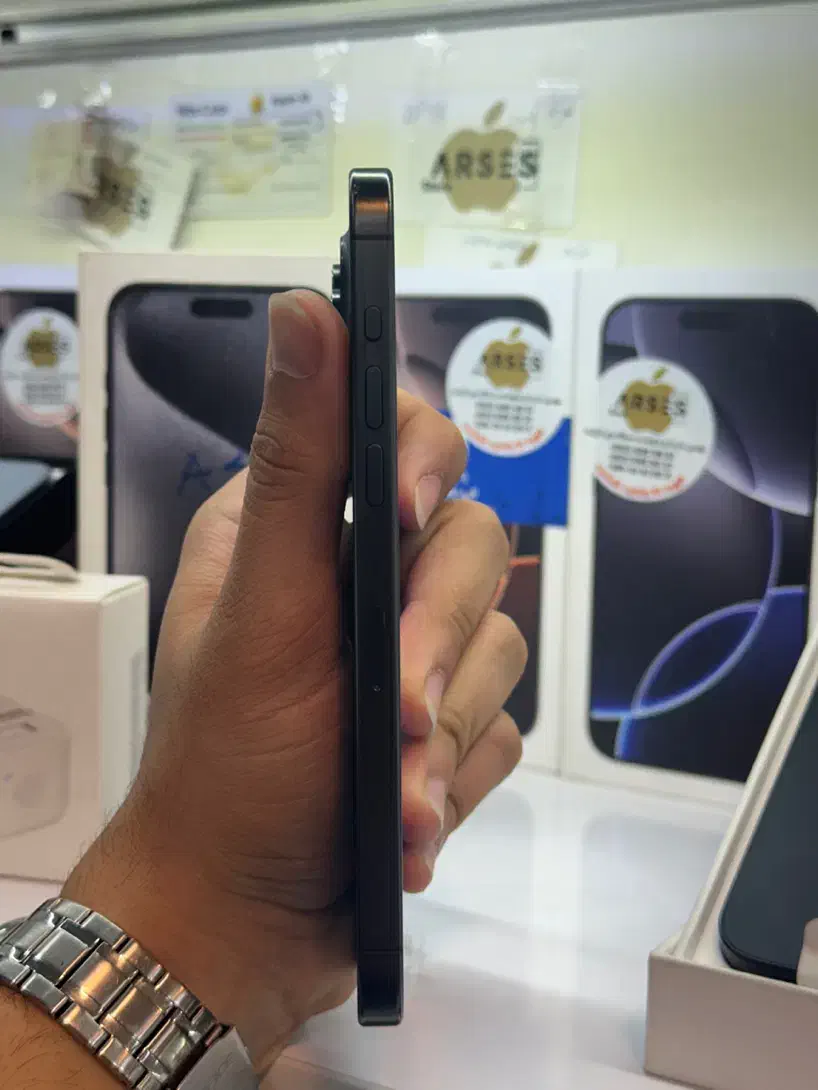 Iphone 15 Pro max 256GB با ریجستر باتری 98 درصد|موبایل|کرج, کوی امامیه|دیوار