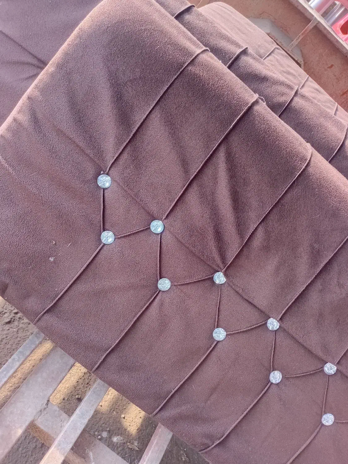 پشتی|پشتی|لنگرود, |دیوار