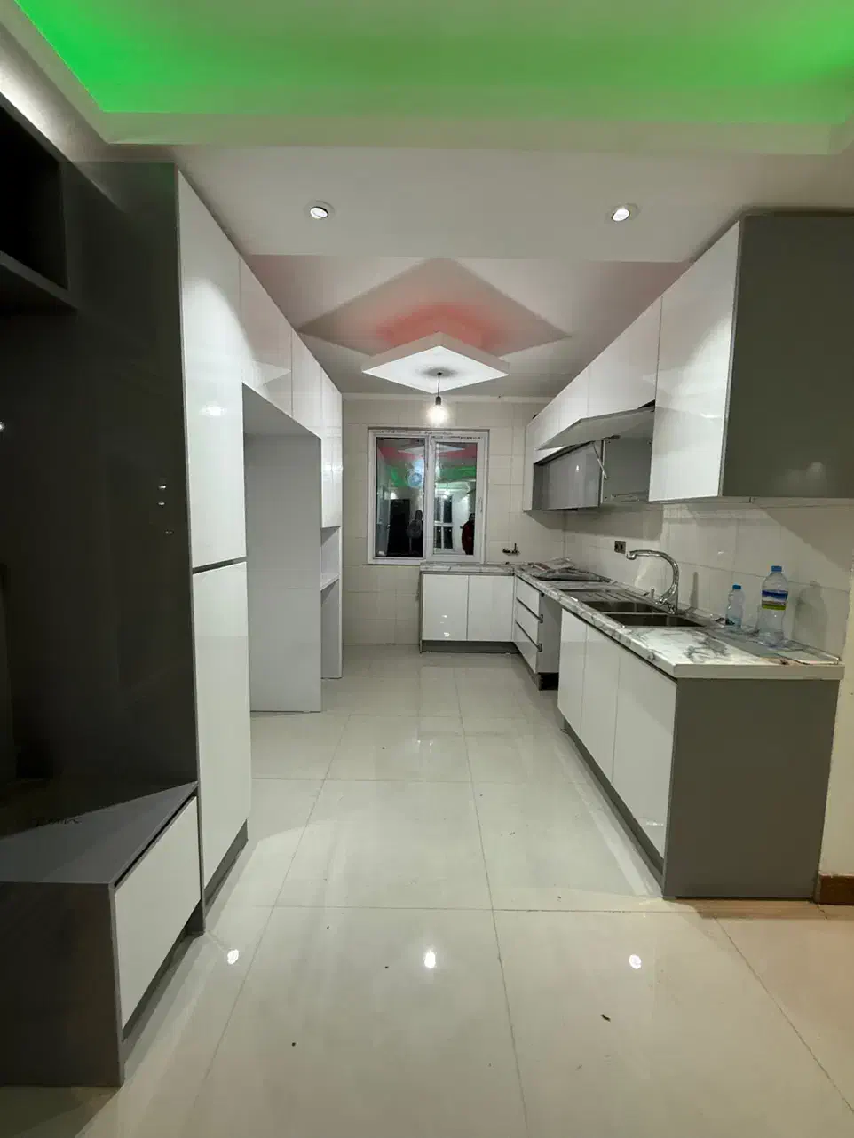 اجاره واحد ۲۴۰ متری نوساز در زنگشامحله|اجارهٔ آپارتمان|تنکابن, |دیوار