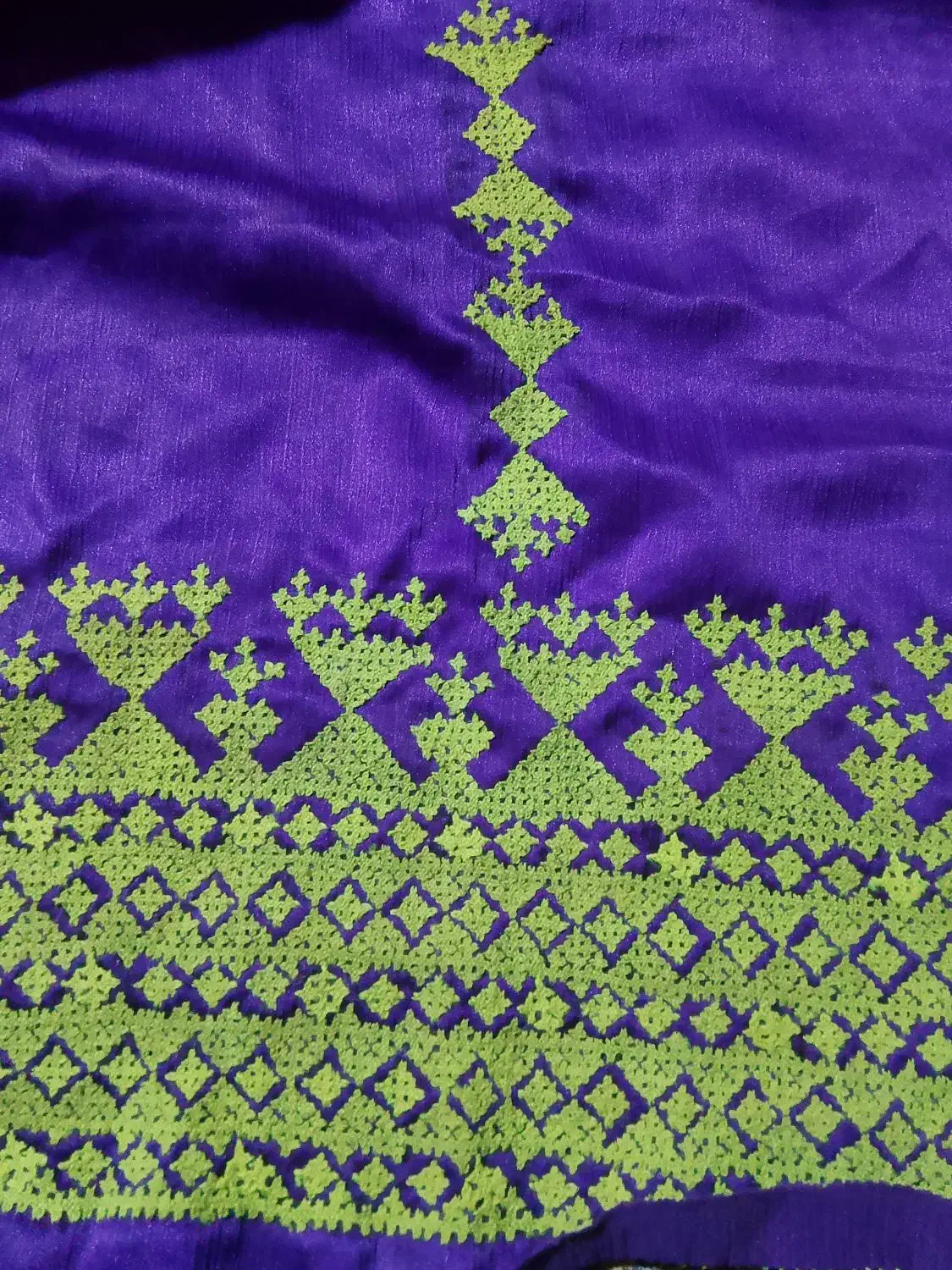 کلگان|لباس|سراوان, |دیوار