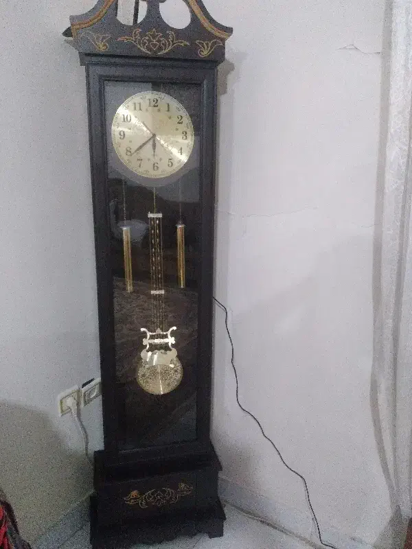 ساعت ایستاده|ساعت دیواری و تزئینی|پاکدشت, پاکدشت (مامازند)|دیوار