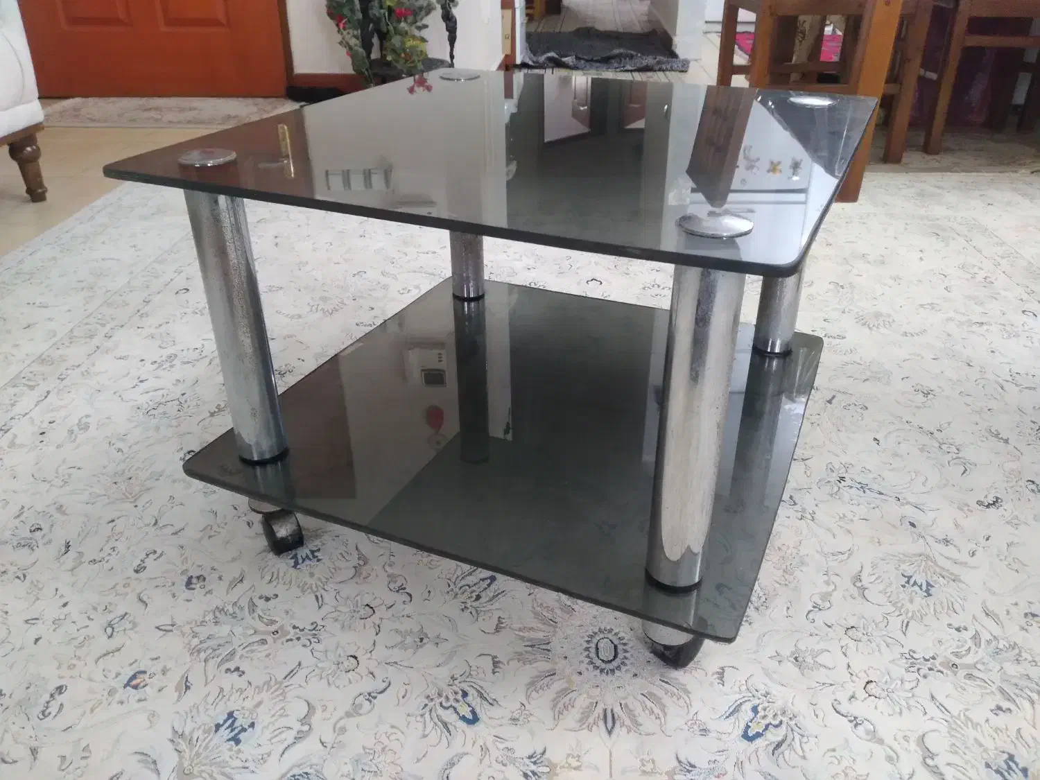 میز شیشه ای|مبلمان خانگی و میز عسلی|رشت, پارک شهر|دیوار