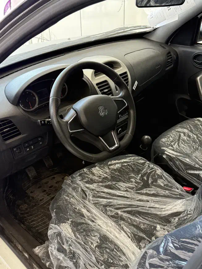 کوییکR سفید مشکی صفر 1404|خودرو سواری و وانت|بوشهر, |دیوار