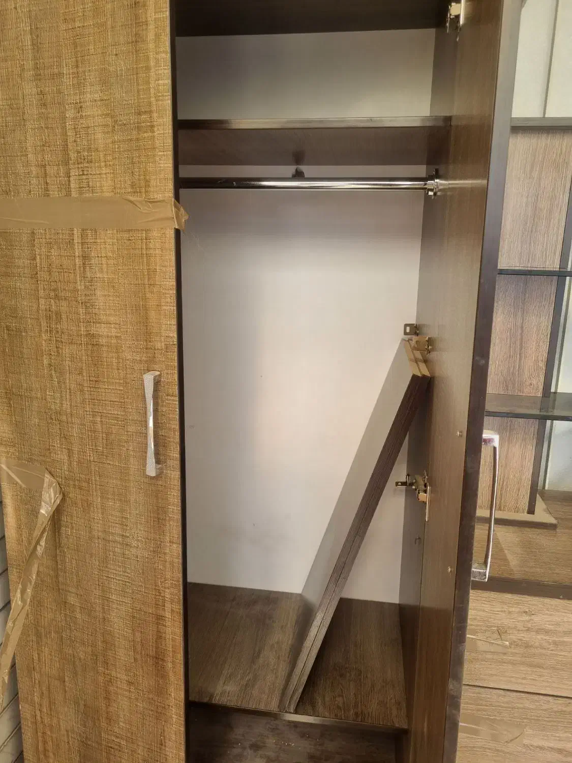 کمد لباس|تخت و سرویس خواب|محلات, |دیوار