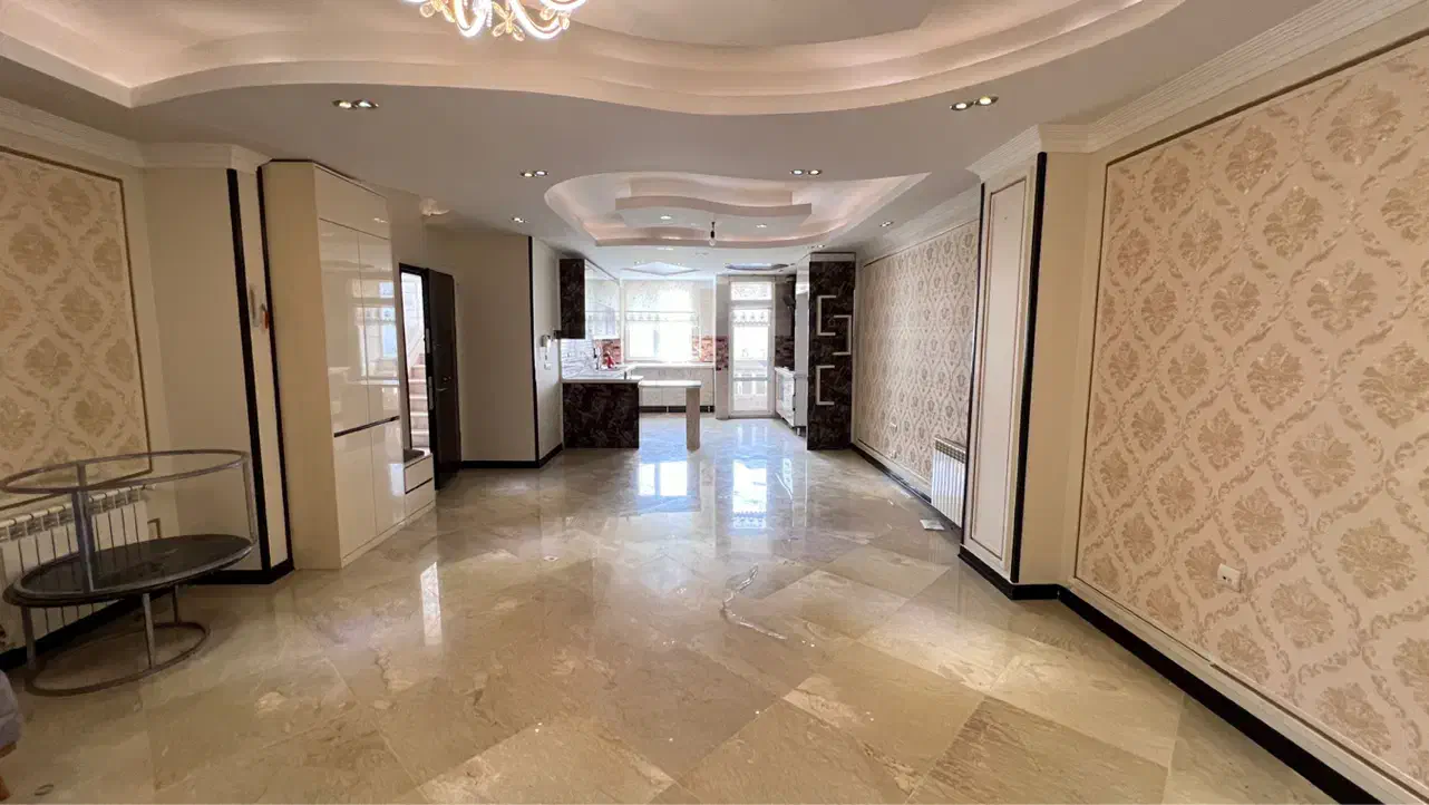 ۹۰متر چهارباغ شرقی/۲پارکینگ/کم سن/معاوضه و فروش|فروش آپارتمان|تهران, جنتآباد جنوبی|دیوار