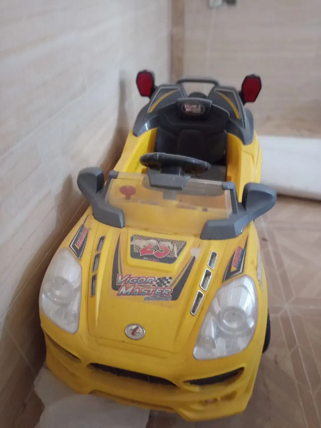 فروش تعدادی از وسایل منزل|مبلمان خانگی و میز عسلی|بندر گناوه, |دیوار