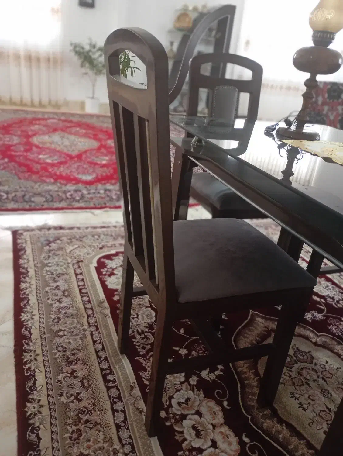 ناهارخوری|میز و صندلی غذاخوری|قروه, |دیوار