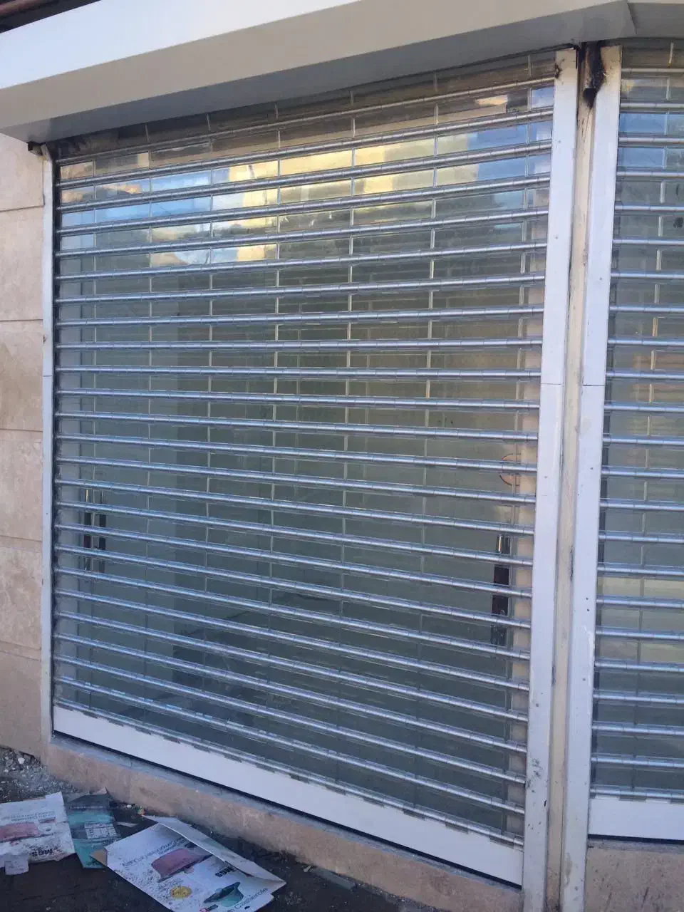 شیشه سکوریت و کرکره برقی اقساطی|خدمات پیشه و مهارت|اطاقور, |دیوار