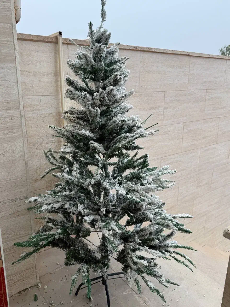 درخت چە مصنوعی کاج|صنایع دستی و سایر لوازم تزئینی|بندر ماهشهر, |دیوار