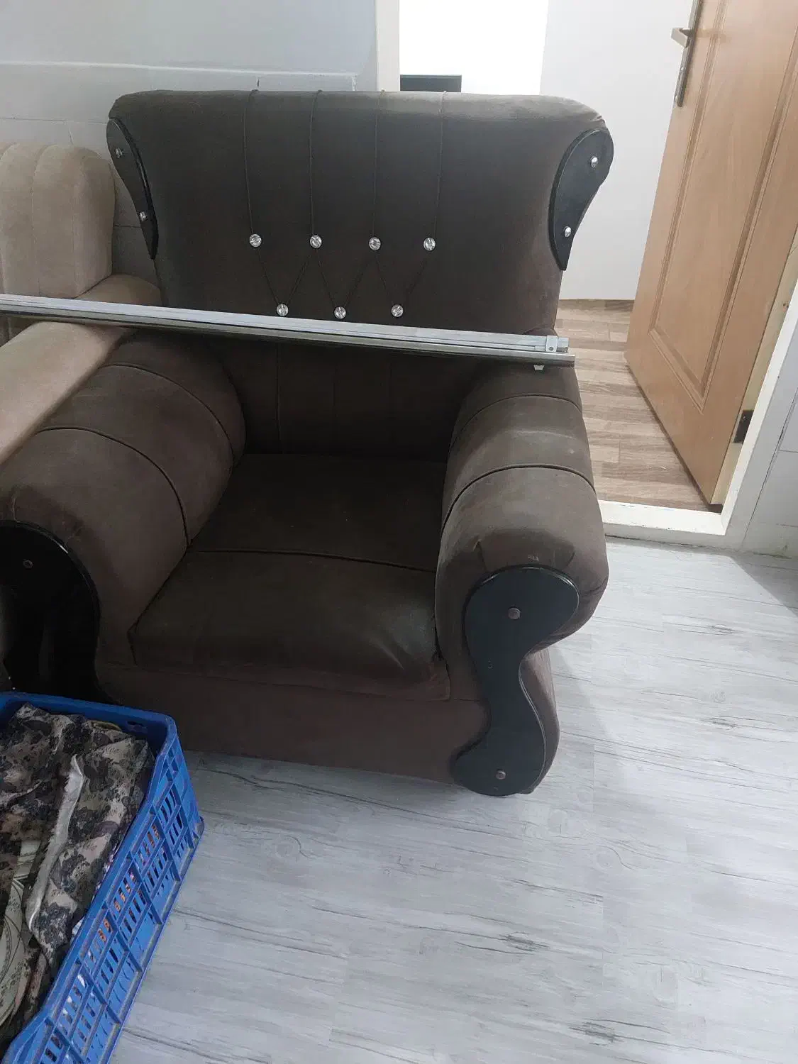 مبل ۷ نفره|مبلمان خانگی و میز عسلی|آزادشهر, |دیوار