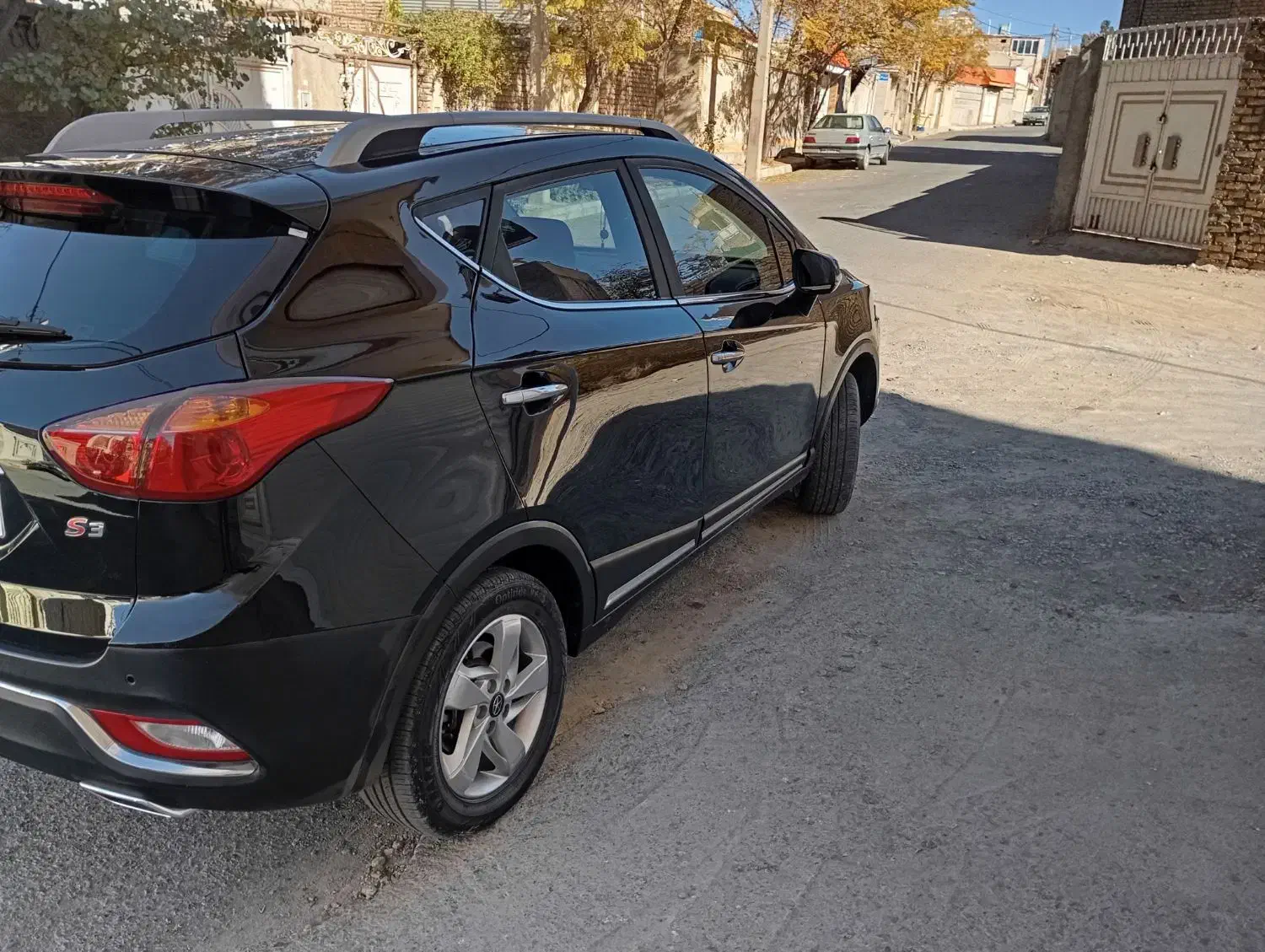 جک اس ۳|خودرو سواری و وانت|تربت‌حیدریه, پائین ولایت|دیوار