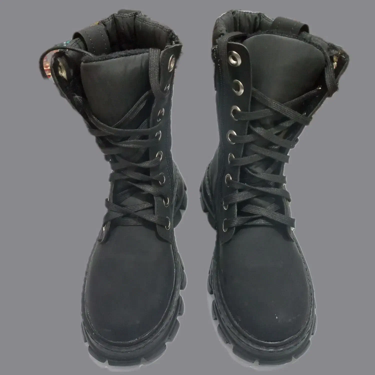 کفش بوت پسرانه|کیف، کفش، کمربند|باغستان, |دیوار