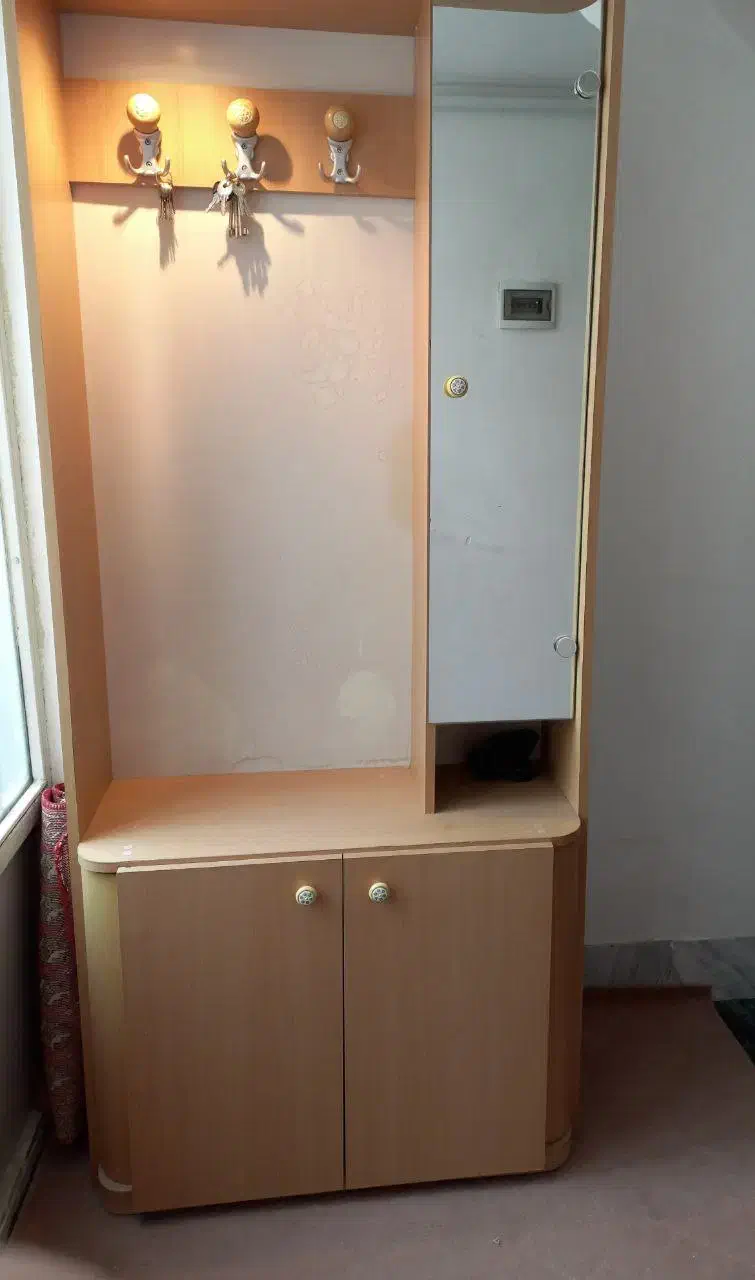 جاکفشی|جاکفشی، کمد، دراور|بروجرد, |دیوار