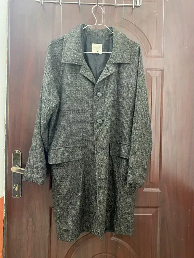 تعدادی پالتو و بارانی|لباس|آزادشهر, |دیوار