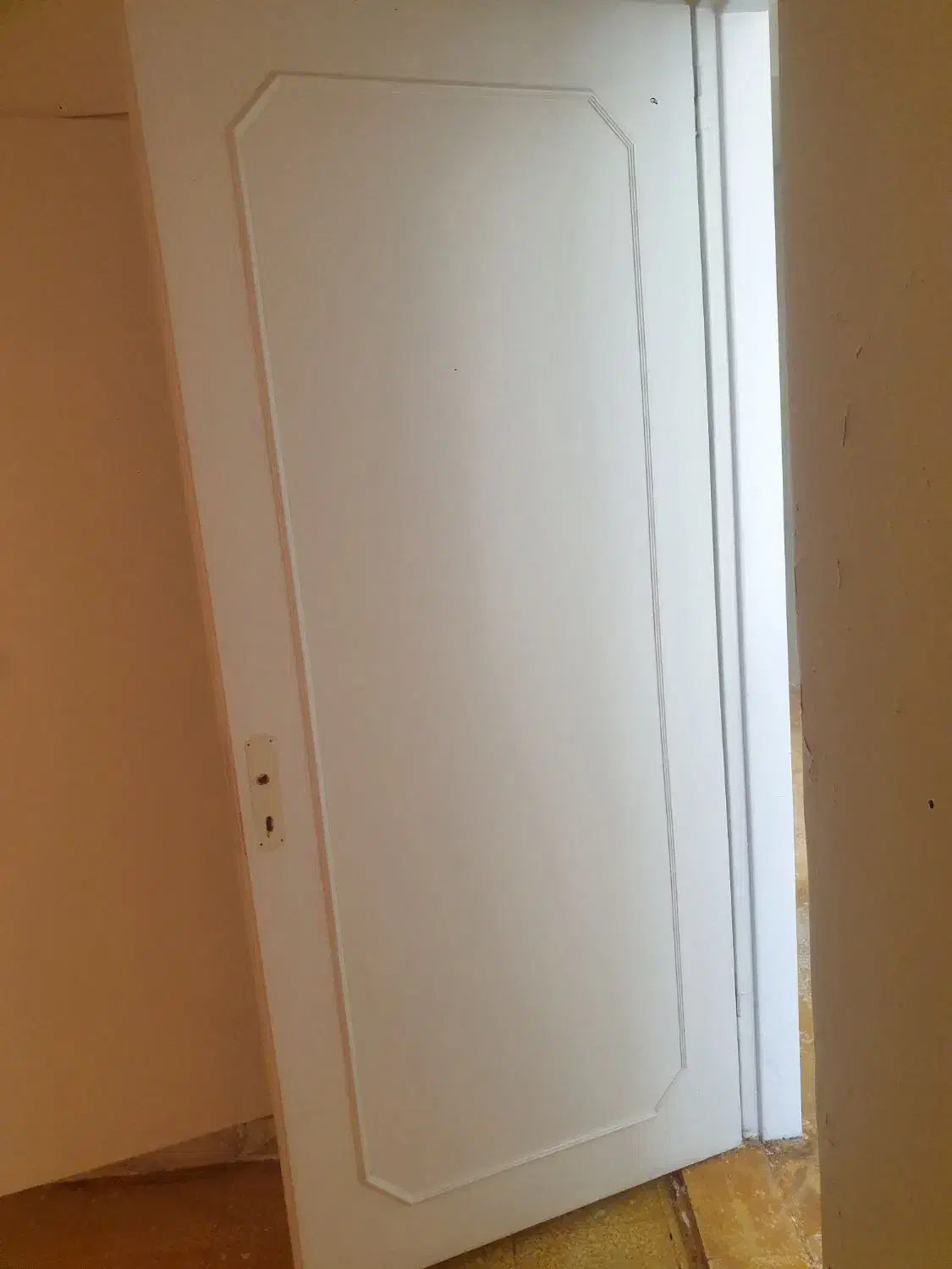 درب چوبی اتاقی درب کمدی|مصالح و تجهیزات ساختمان|شیراز, ستارخان|دیوار