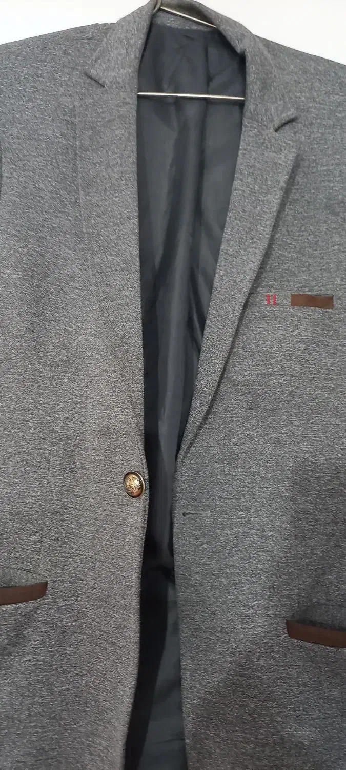 یک دست کت و شلوار و یک کت تک سایز smal|لباس|سبزوار, شرق کال جنوبی (شمس آبادی)|دیوار