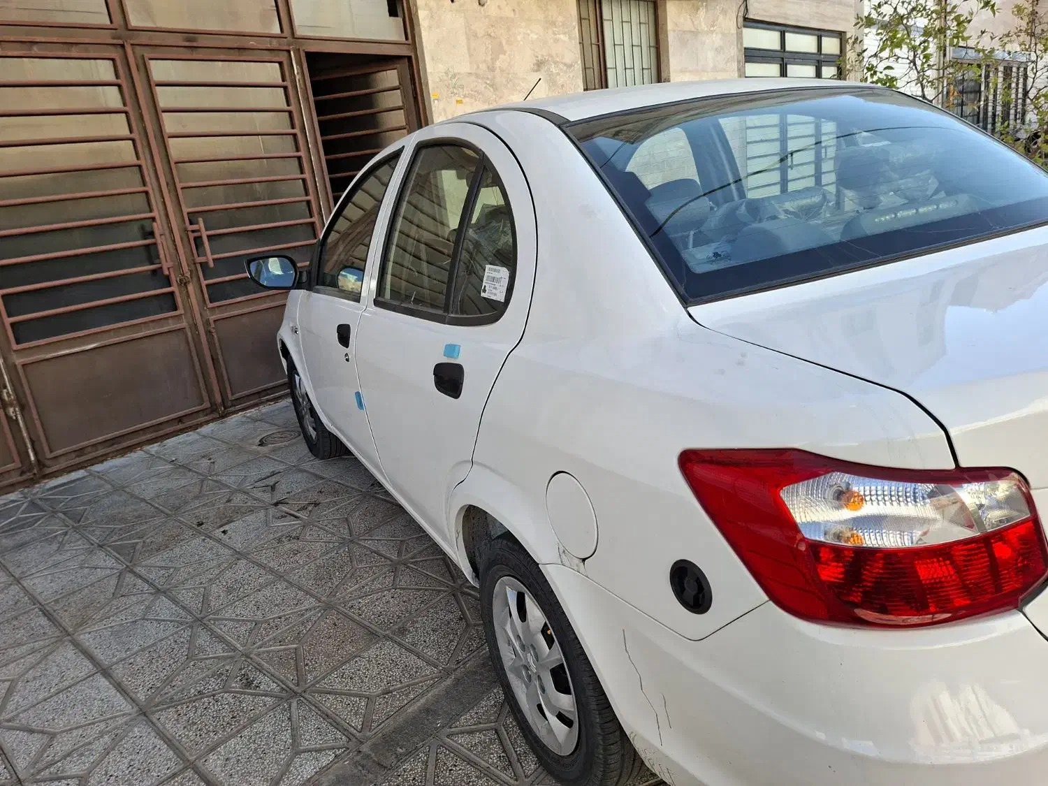 ساینا دوگانه کارخونه مدل ۴۰۲|خودرو سواری و وانت|بیرجند, |دیوار