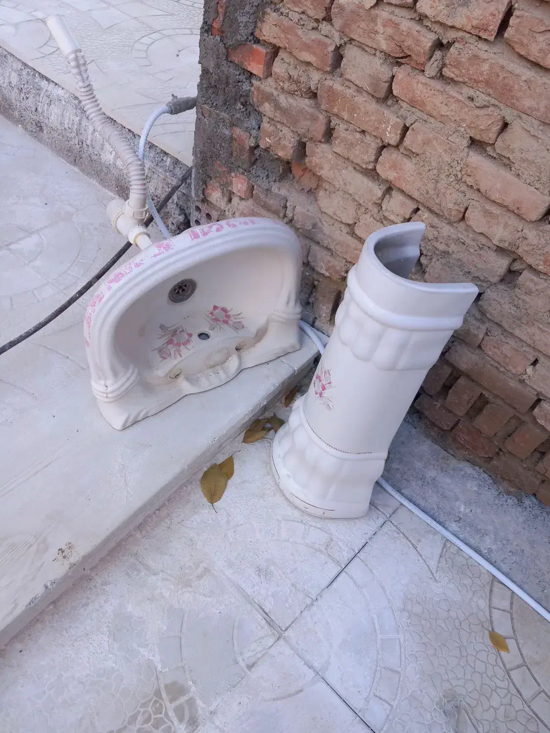 روشویی|لوازم سرویس بهداشتی|ارومیه, |دیوار