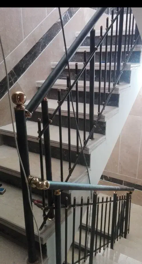 نرده و حفاظ استیل|خدمات پیشه و مهارت|پیشوا, |دیوار