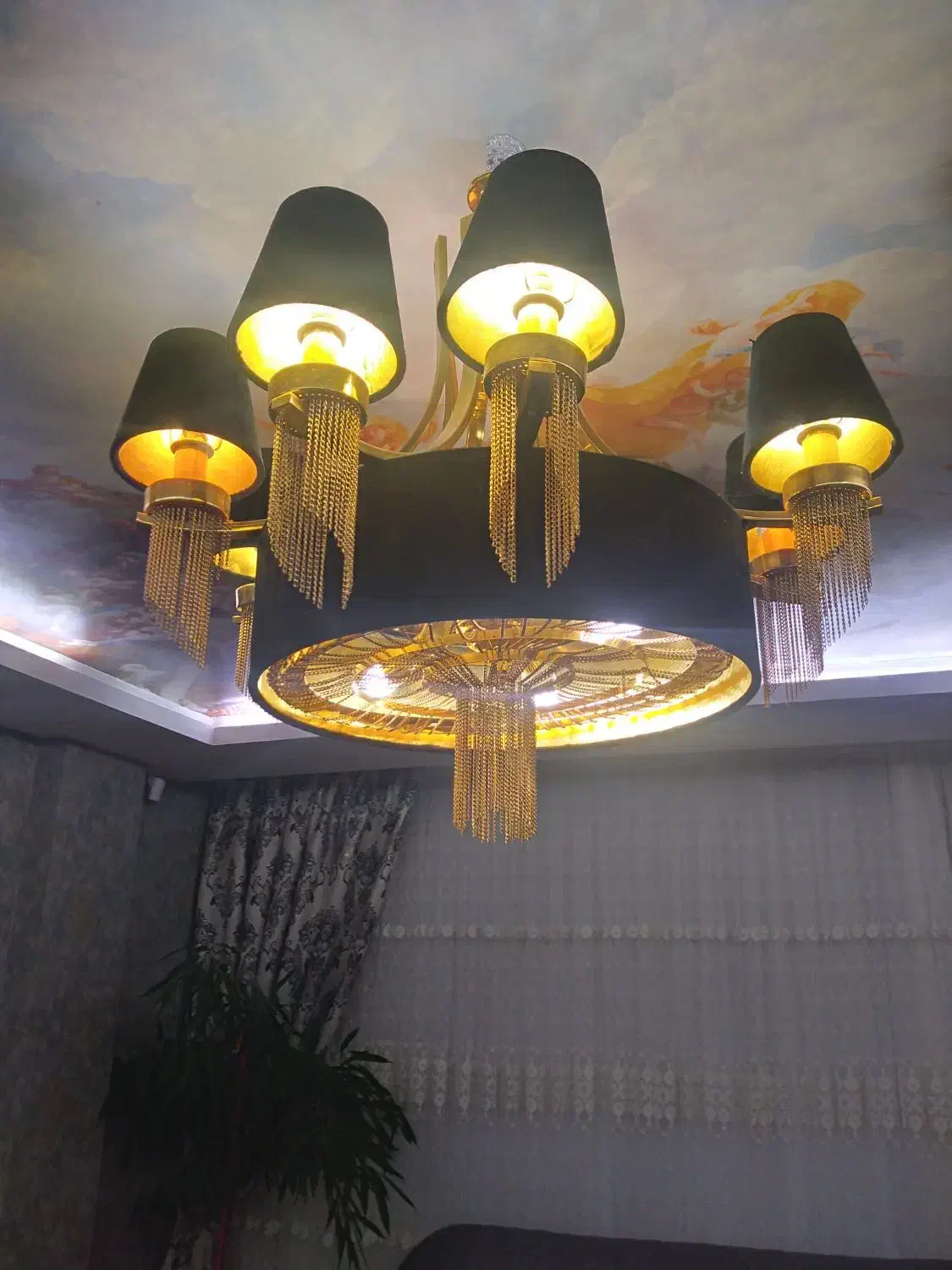 لوستر ۸ شاخه|لوستر و چراغ آویز|طرقبه, |دیوار