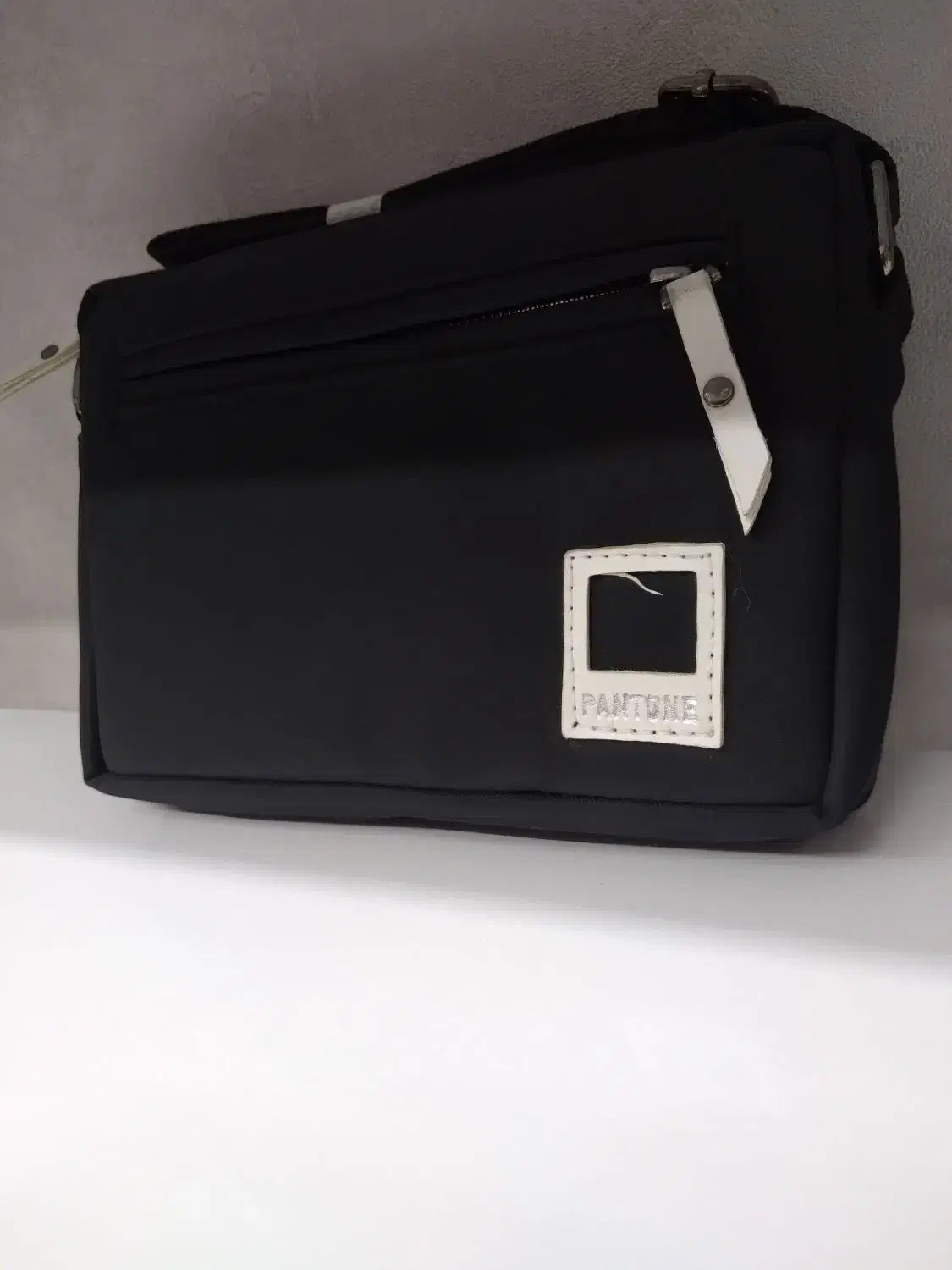 کیف|کیف، کفش، کمربند|مشهد, بالا خیابان|دیوار