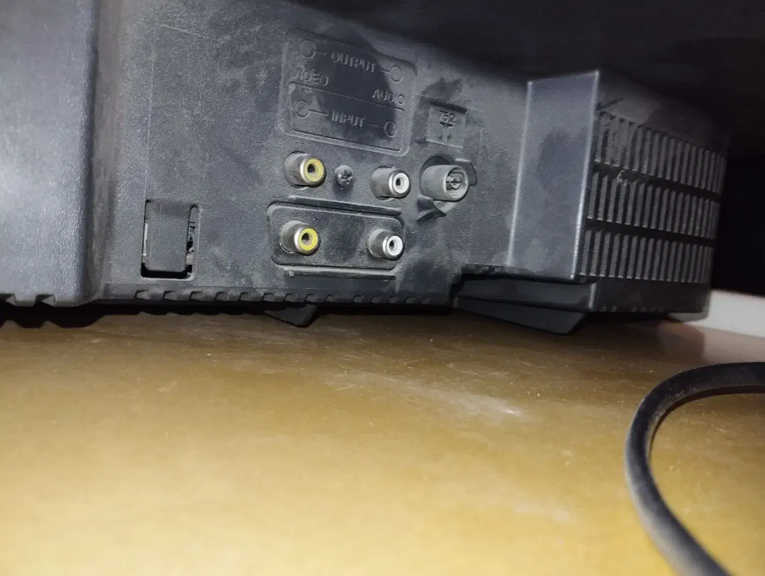 تلویزیون قدیمی شهاب|تلویزیون و پروژکتور|تهران, امانیه|دیوار