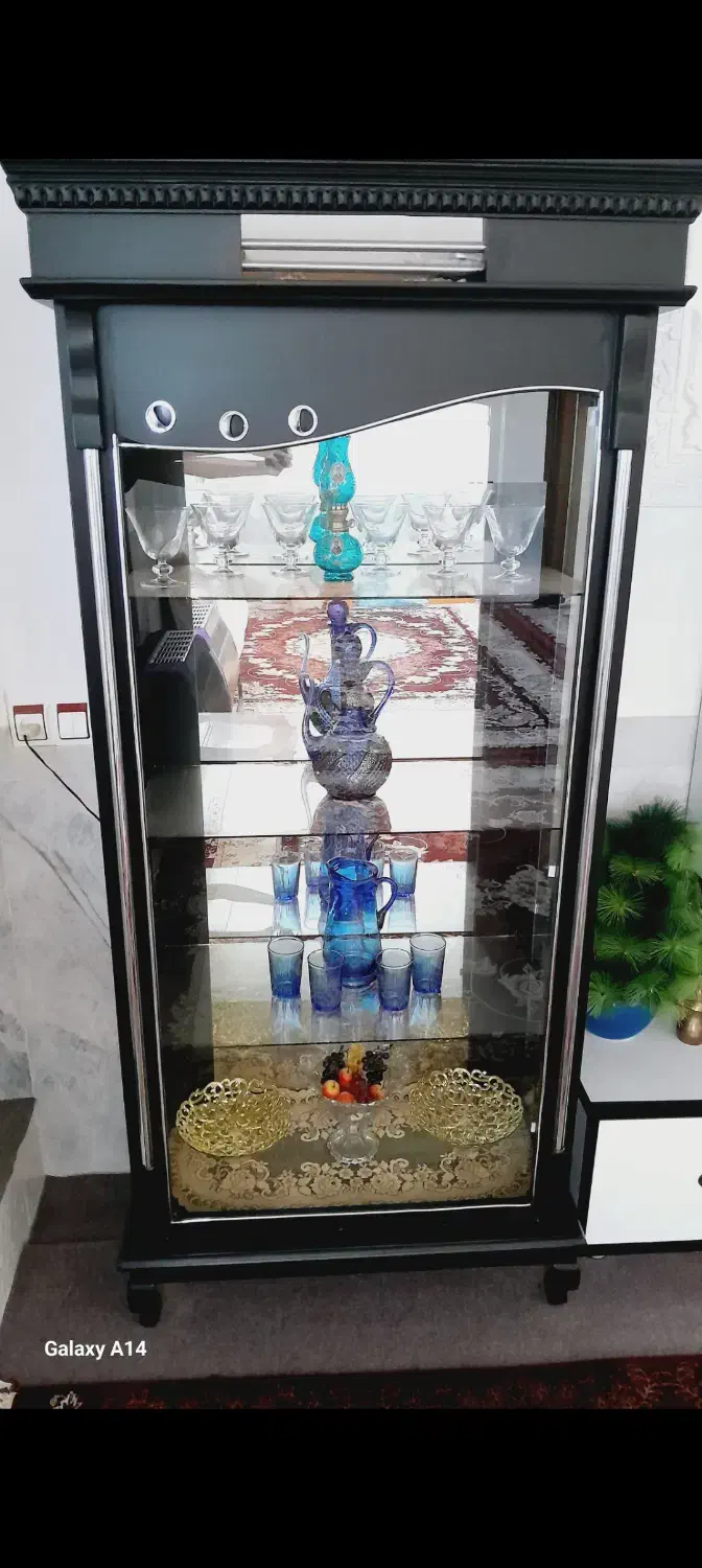 کمد|بوفه، ویترین، کنسول|قروه, |دیوار