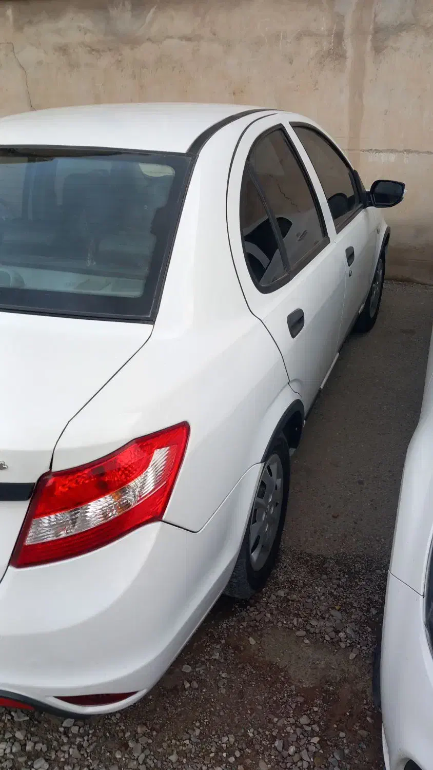 ساینا مدل ۹۷|خودرو سواری و وانت|بهارستان, |دیوار