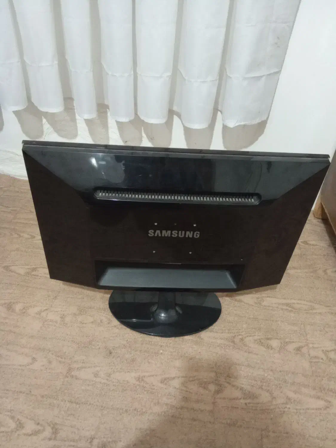 مانیتور سامسونگ۲۳ اینچ|تلویزیون و پروژکتور|اردبیل, |دیوار