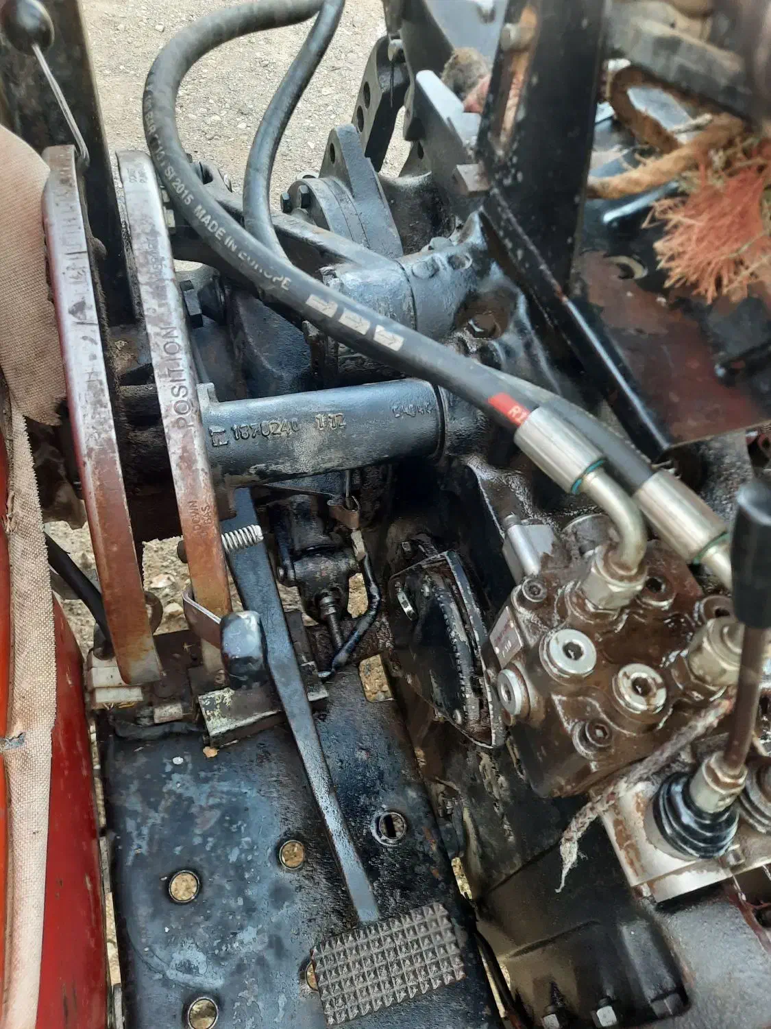 تراکتور۲۸۵همراه بابیل جلو گاواهن|خودرو سنگین|هرسین, |دیوار