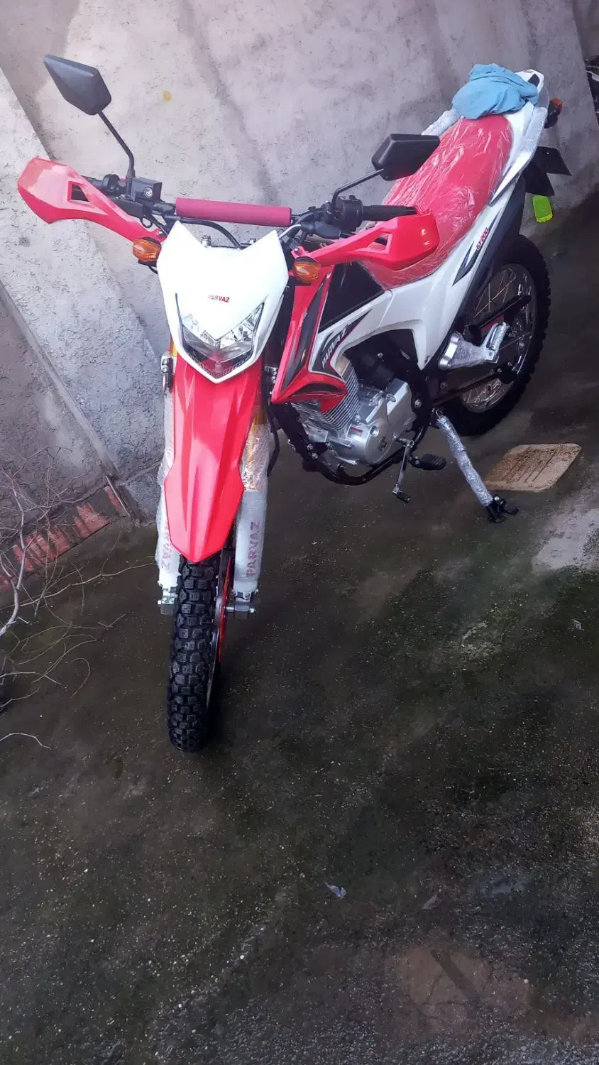 موتور پرواز ۲۰۰کم کارد در حد صفر|موتورسیکلت|ساری, |دیوار