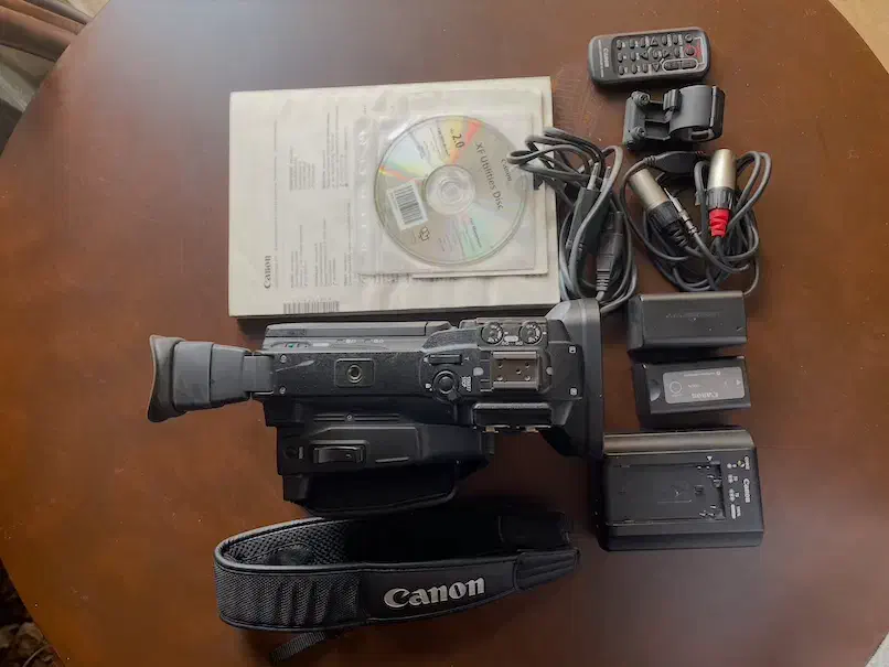 دوربین Canon XF100|دوربین عکاسی و فیلم‌برداری|تهران, سنائی|دیوار