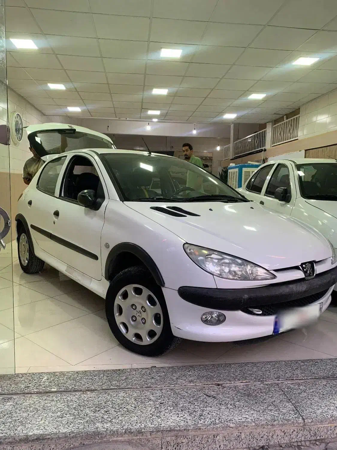 ۲۰۶تیپ۲ تمیز و کم کار فوری|خودرو سواری و وانت|ساوه, |دیوار