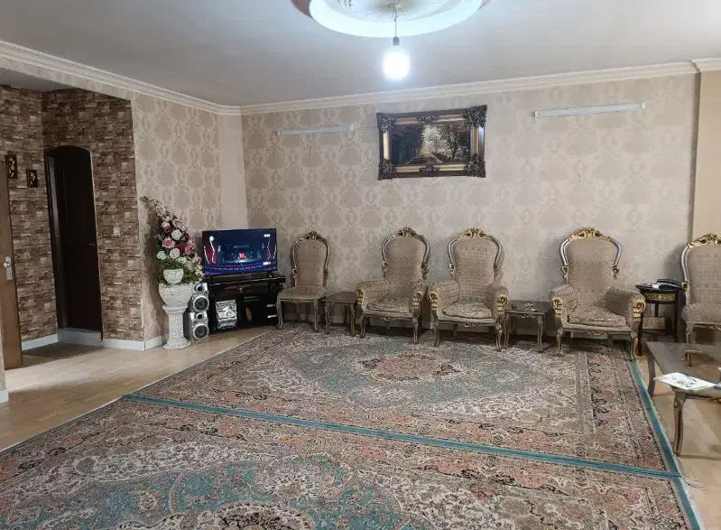 ۹۰ متر *پله استاندارد *۲ خواب بزرگ *۱۰ متر حاشیه|فروش آپارتمان|مشهد, شفا|دیوار