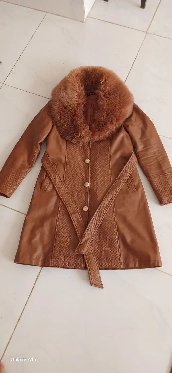 پالتو چرم|لباس|بیرجند, |دیوار