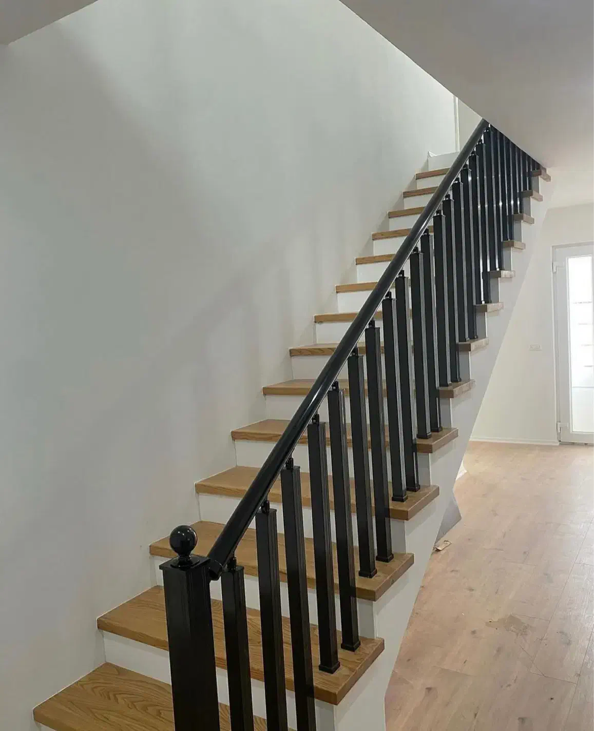 نرده‌کلاسیک،مدرن لوتوس|خدمات پیشه و مهارت|یزد, |دیوار