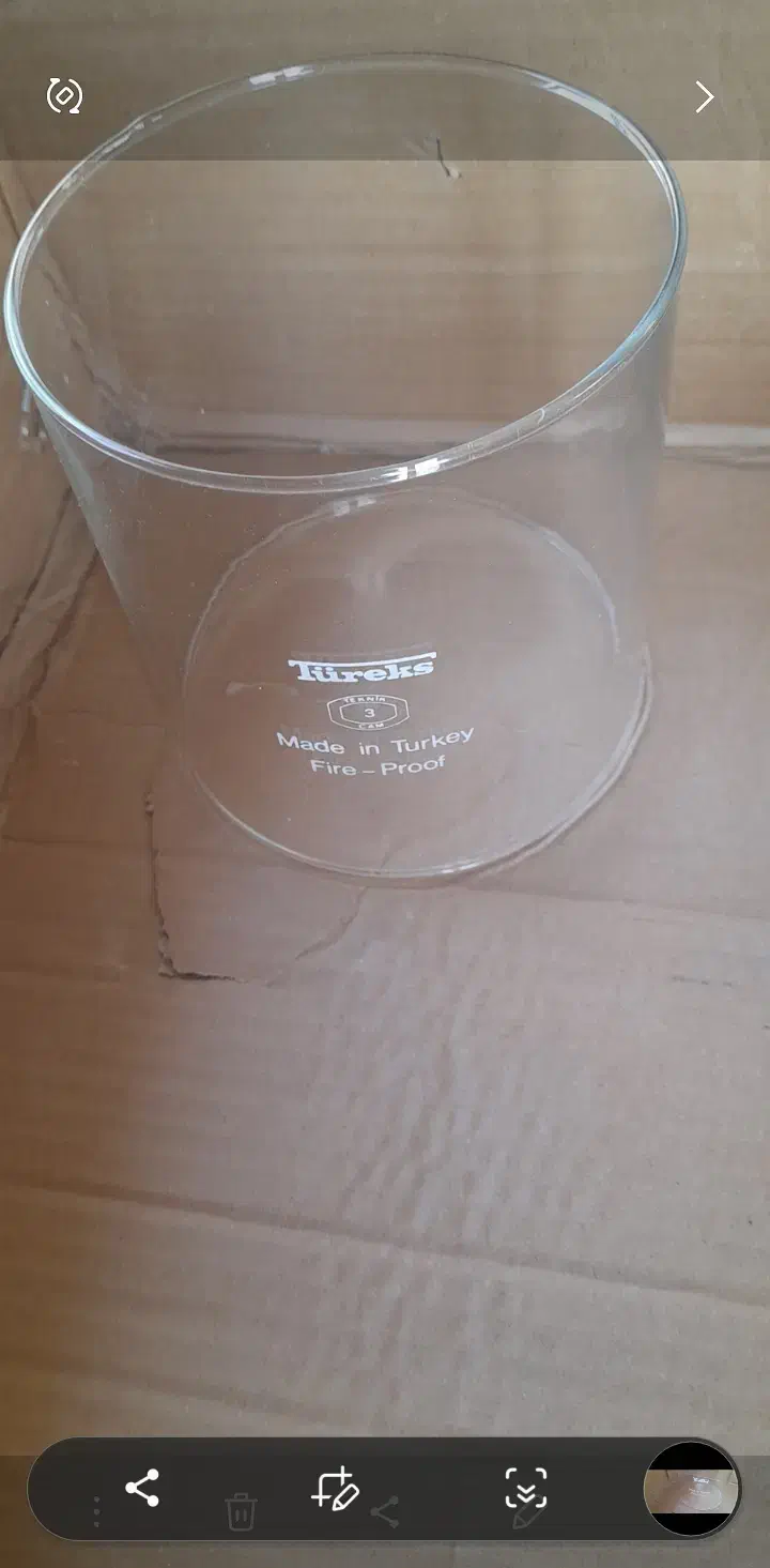 شیشه چراغ زنبوری|کلکسیون اشیاء عتیقه|رشت, کوی فرهنگیان|دیوار