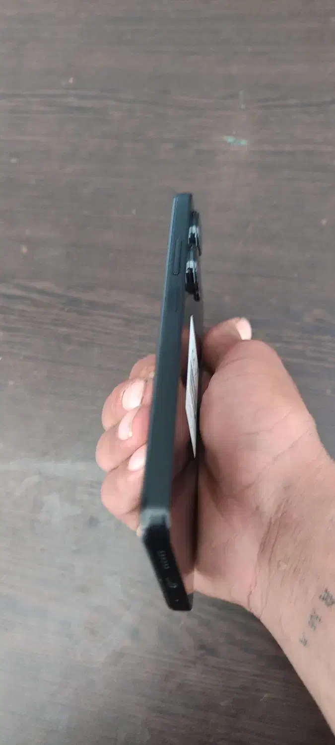 گوشی در حد کم کار|موبایل|سمنان, |دیوار