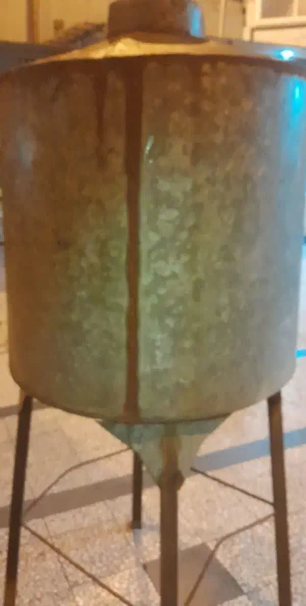 یک عدد تانکر ایستاده هزار به فروش میرسد|ماشینآلات صنعتی|لنگرود, |دیوار