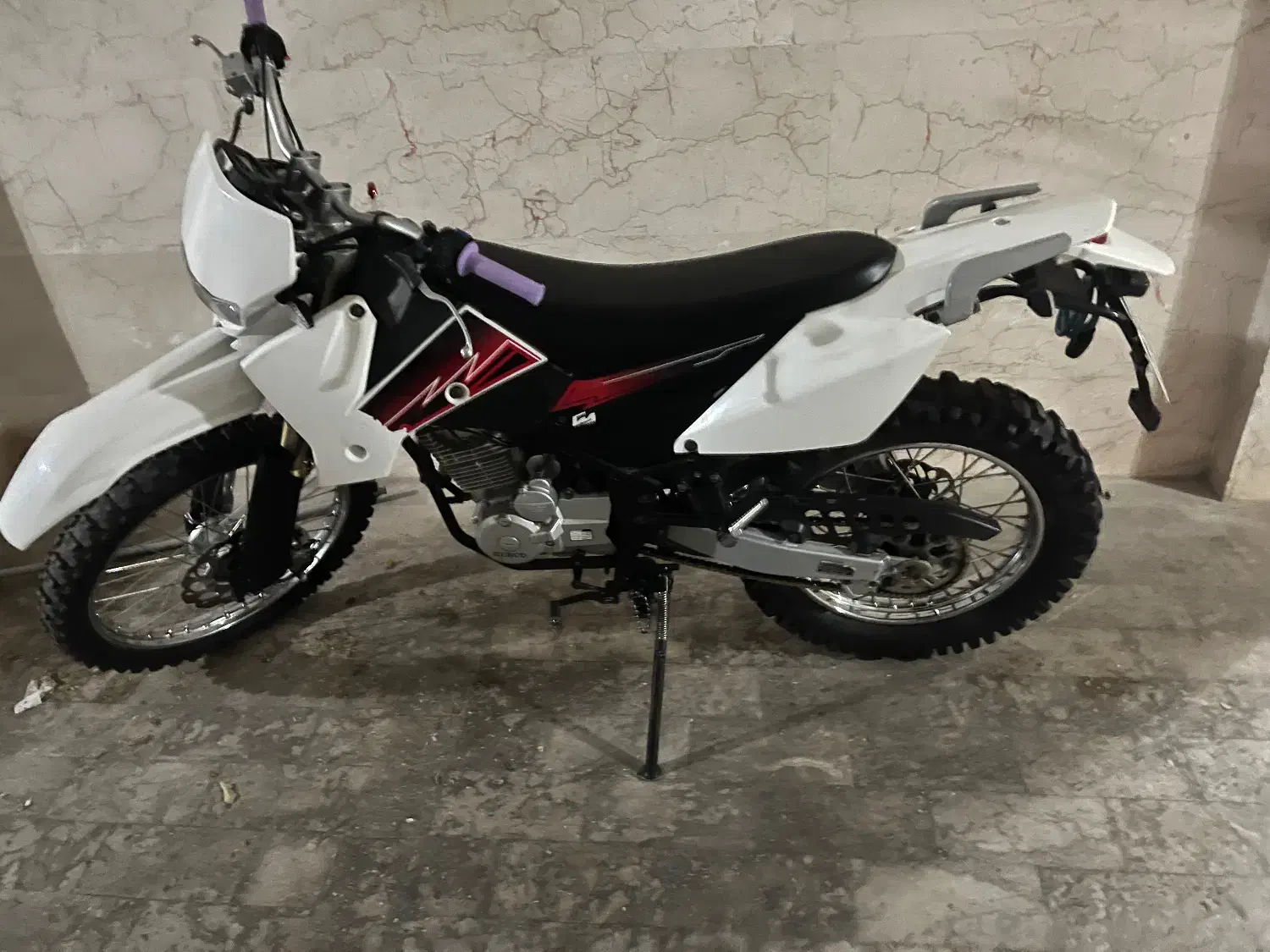 فروش فوری بهرو ۲۰۰ ۱۴۰۱|موتورسیکلت|گرگان, |دیوار