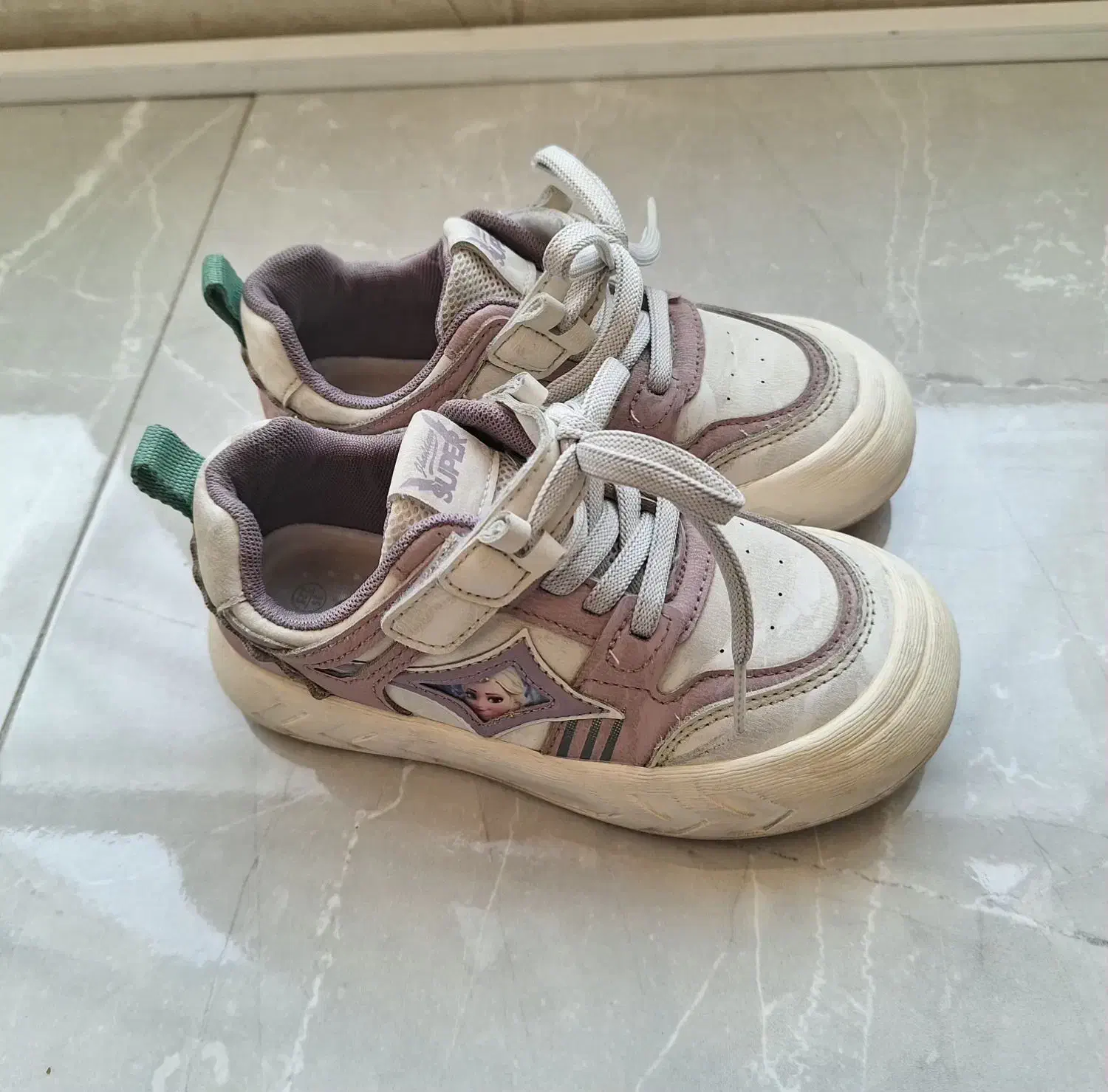 کتونی بچه گانه|کفش و لباس بچه|ری, فیروزآبادی|دیوار