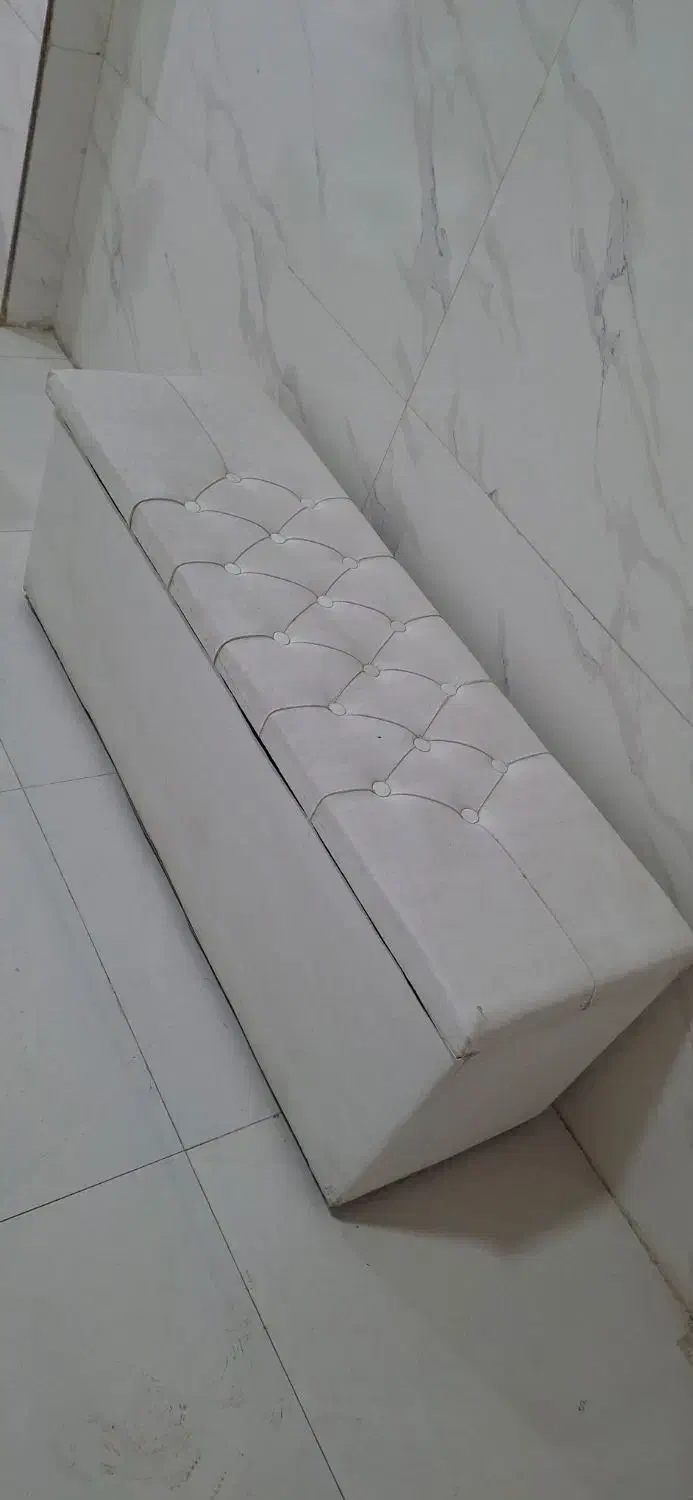 نشیمن 3 نفره و جلومبلی|صندلی و نیمکت|شیروان (خراسان), |دیوار