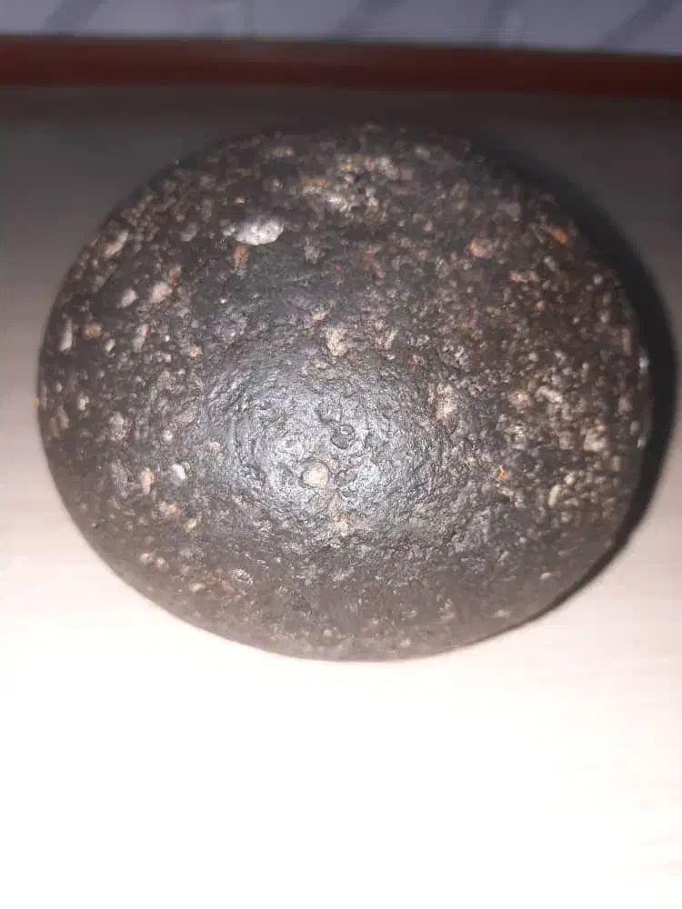 شهاب سنگ|کلکسیون اشیاء عتیقه|تبریز, |دیوار