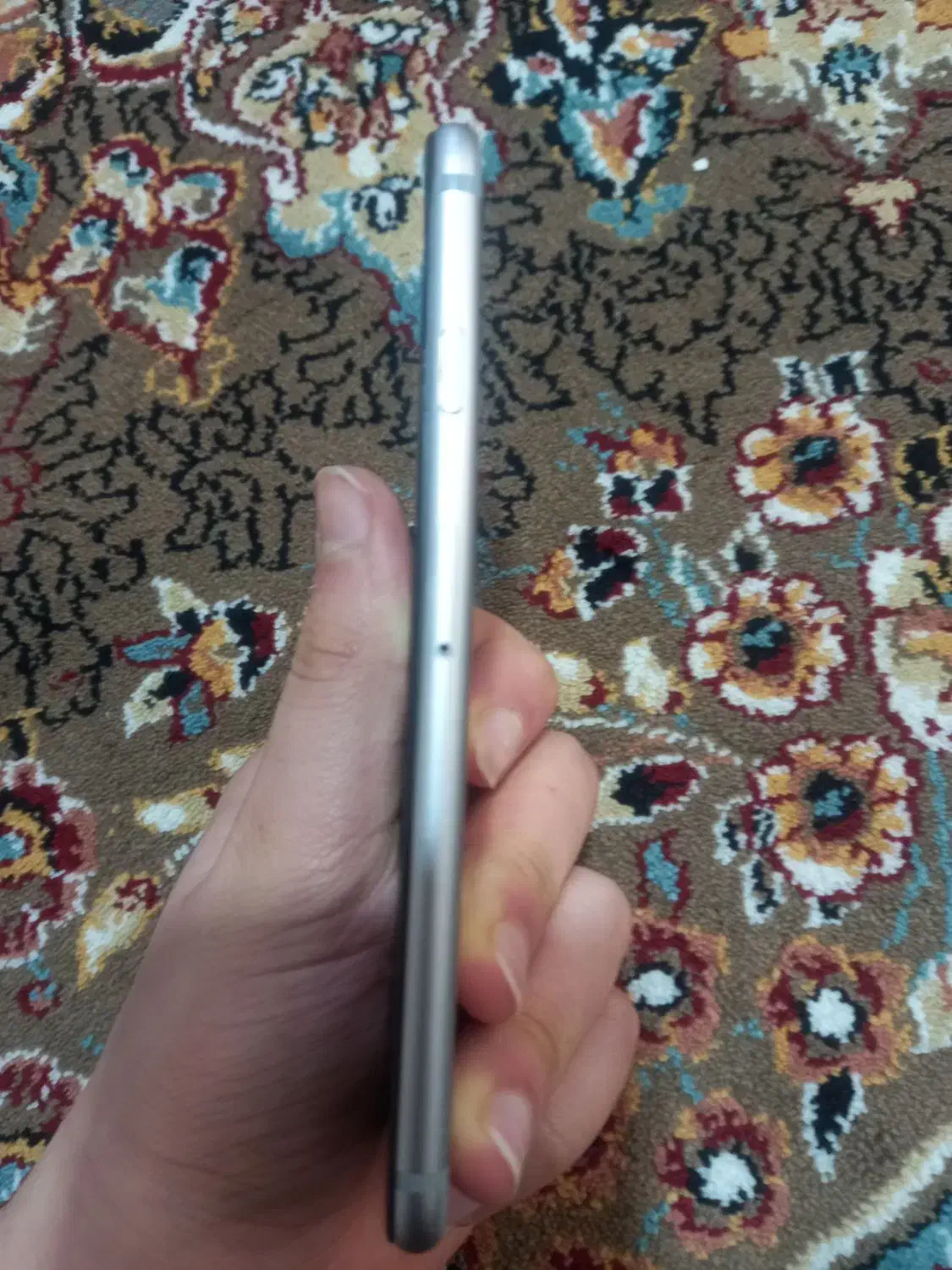 گوشی اپل6 فروش فوری|موبایل|تهران, نازیآباد|دیوار