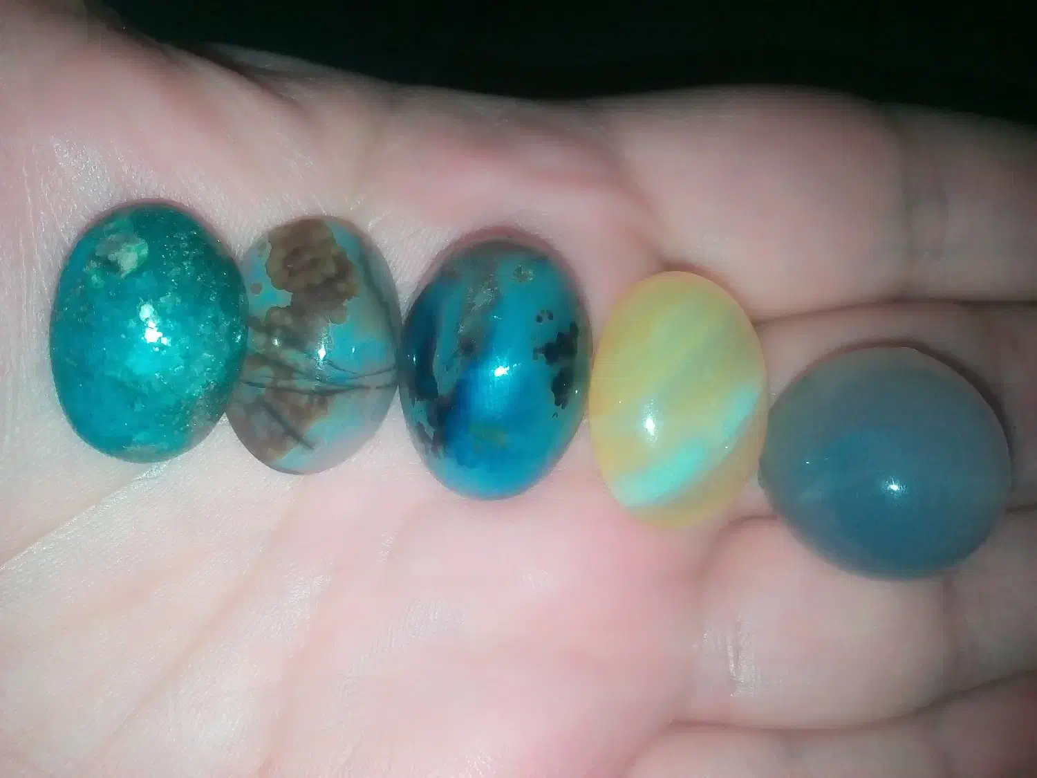 سنگ قیمتی|کلکسیون اشیاء عتیقه|مشگین شهر, |دیوار